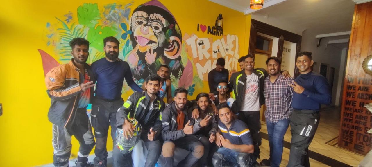 Travel Monkey Hostel Agra  Luaran gambar