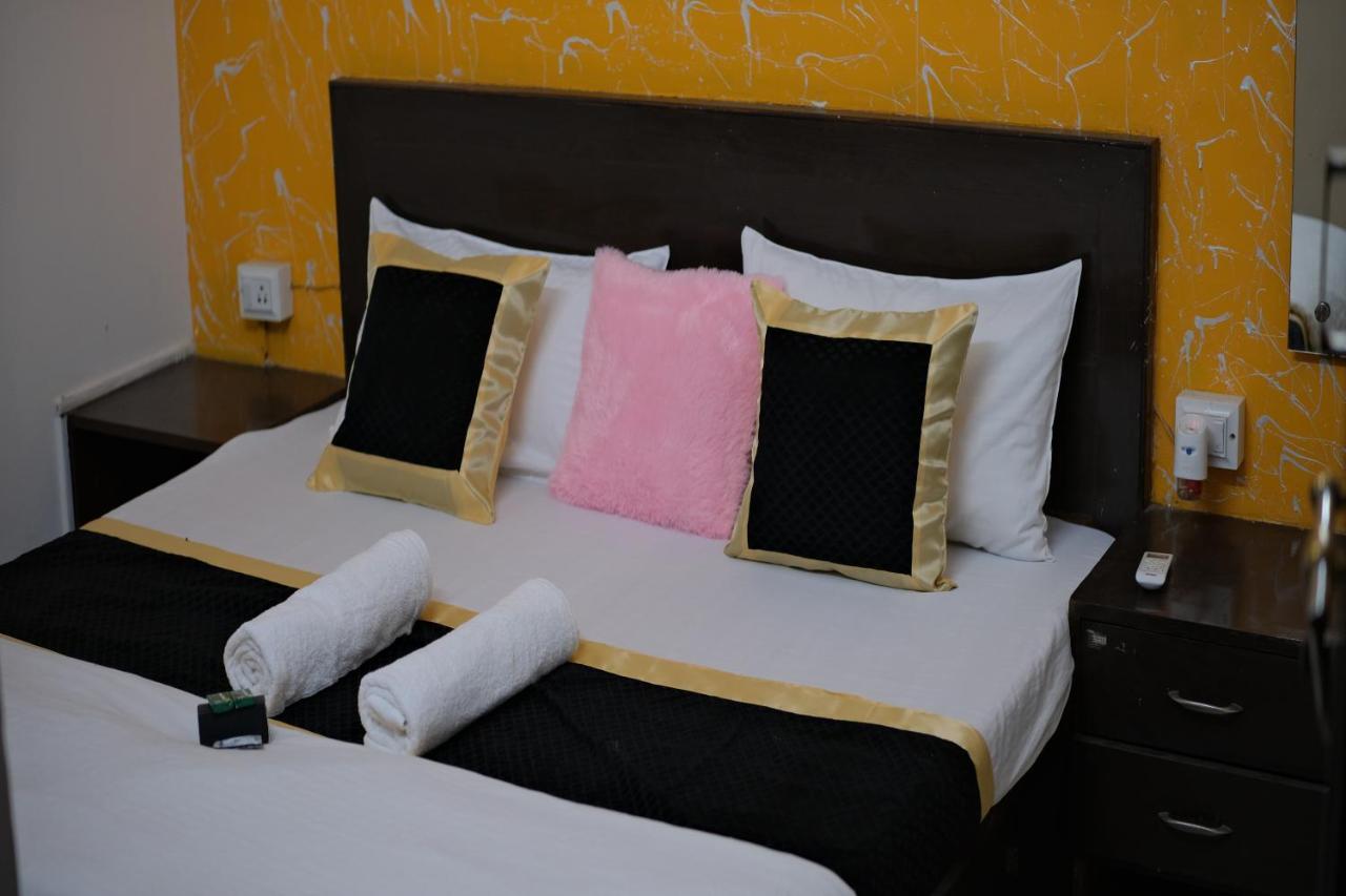 Travel Monkey Hostel Agra  Luaran gambar