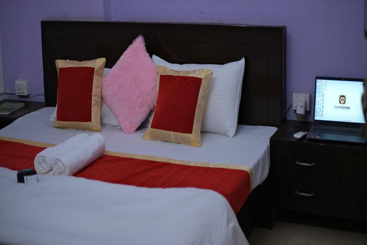Travel Monkey Hostel Agra  Luaran gambar