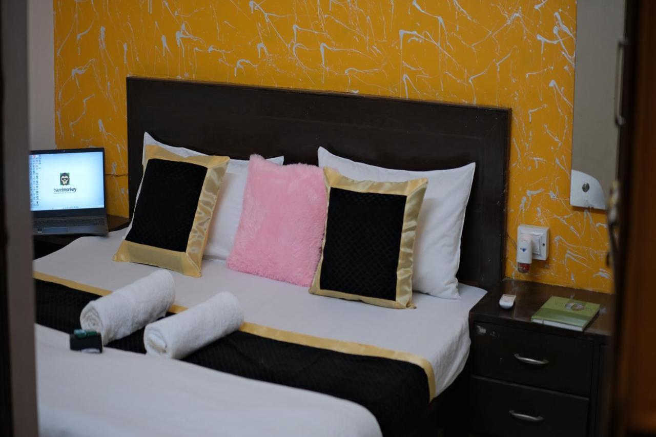 Travel Monkey Hostel Agra  Luaran gambar