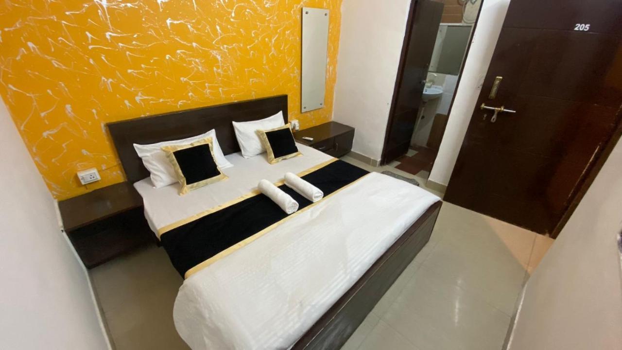 Travel Monkey Hostel Agra  Luaran gambar